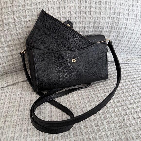 Coach Pop Up Messenger Bag - Picture 2 of 15